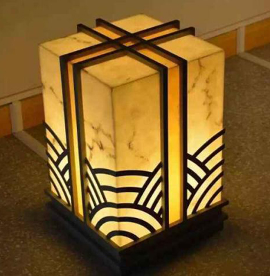 青湖路街道柱头灯